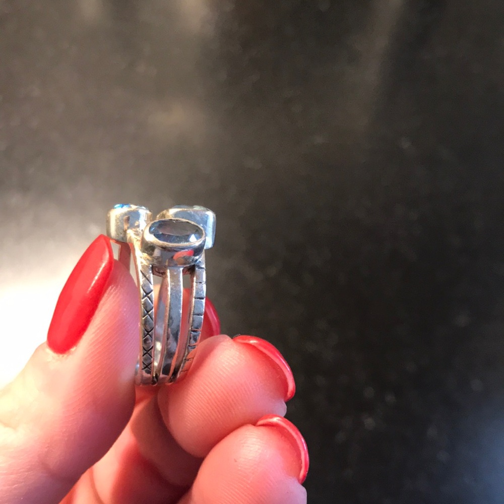 Blue Topaz ring - Picture 3 of 5